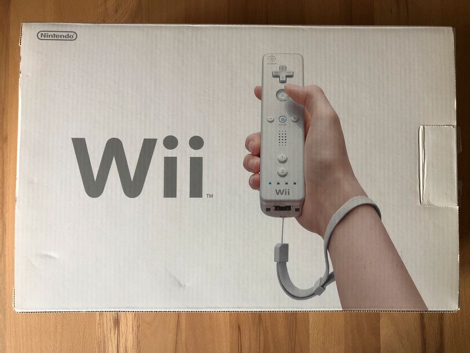 Nintendo Wii weiß OVP in Pforzheim