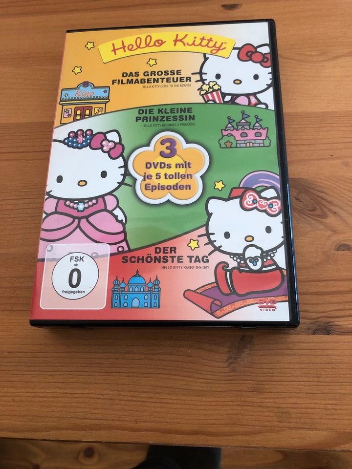 DVDs Kinder / DORA / LAURAS STERN 4 / HELLO KITTY in Rödelmaier