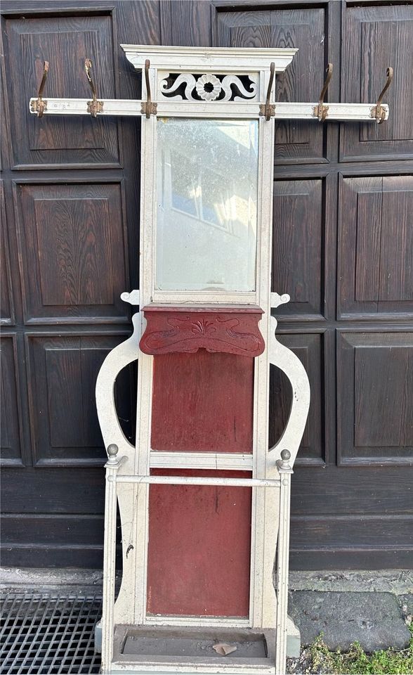 Jugendstil Garderobe Holz historische Baustoffe in Andernach