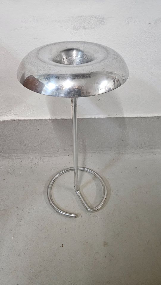 vintage Art Deco Space Age Chrom Stand Aschenbecher Schale Silber in Hamburg