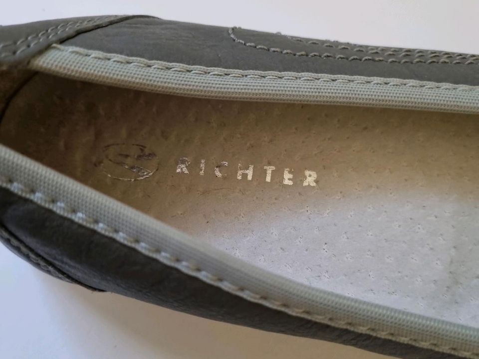 Richter Ballerinas Leder grau Blume glitzer Damen Mädchen 37 in Heringen (Werra)