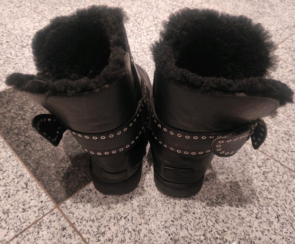 UGG Stiefel in Berlin