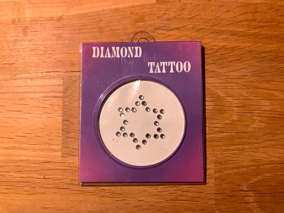 Diamond Tattoo Haut Stern in Braubach