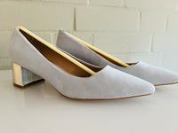 Leder Pumps hellblau Silber Blockabsatz Top Zustand Leder Nordrhein-Westfalen - Korschenbroich Vorschau