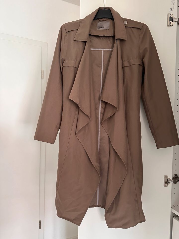 Vero Moda Trenchcoat Mantel L Jacke khaki grün braun in Fellbach