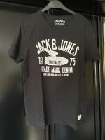 Jack & Jones T-Shirt schwarz/weiß mit Druck Schriftzug S/M Hessen - Heuchelheim Vorschau