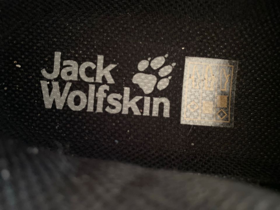 Jack Wolfskin Damen Mädchen Schuhe Sportschuhe schwarz Pink in Unterkirnach