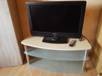 1 Fernsehunterschrank , und 1 TV Fernseher 80 cm Niedersachsen - Eystrup Vorschau