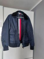 Tommy Hilfiger Bomberjacke (Marineblau, Größe L) Bayern - Poing Vorschau