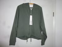 EDC Esprit Shirtjacke Kapuze cropped Gr.M grün Neu Nordrhein-Westfalen - Hemer Vorschau