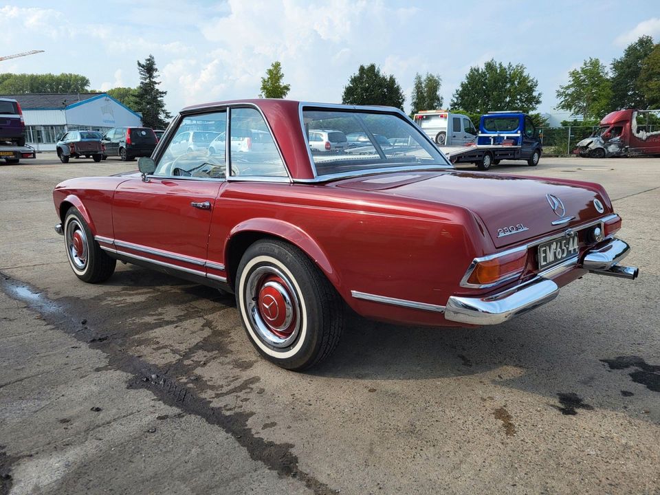 Mercedes-Benz SL 230 Pagode Oldtimer in Bad Bentheim