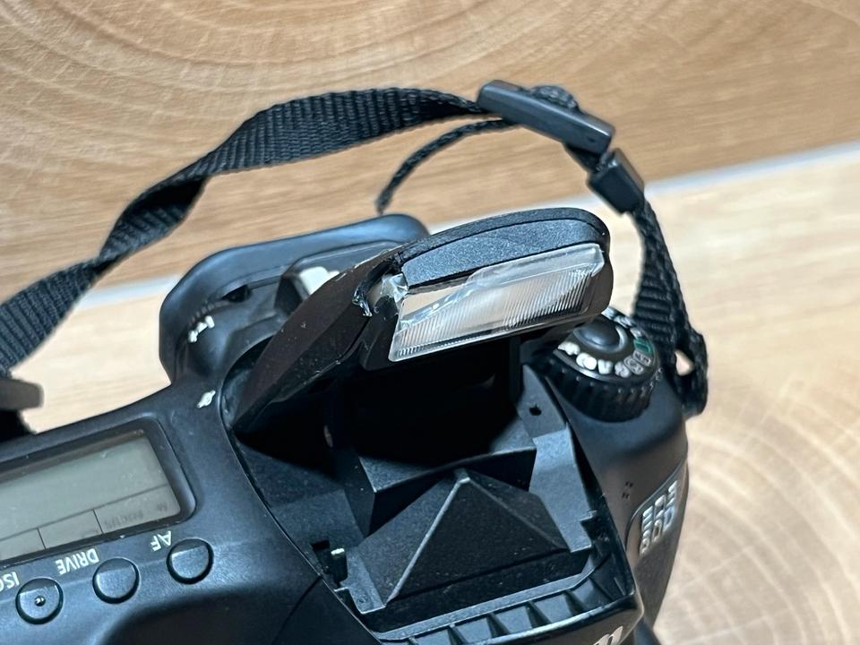 Canon EOS 60D DSLR Kamera Set – Mit 50mm und 18-55mm Objektiv in Schloß Holte-Stukenbrock