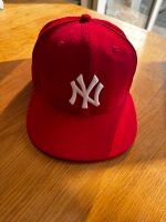 New Era NY Yankees Essential Cap Rot 59FIFTY 7 1/4 Köln - Rodenkirchen Vorschau