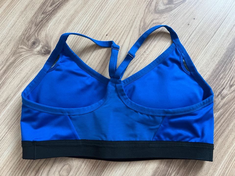 Nike Sport Bra Gr. L in Pirmasens