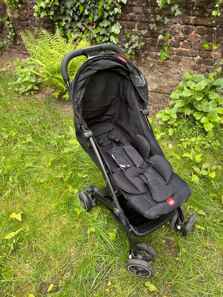 Kinderwagen Buggy gb schwarz in Düsseldorf