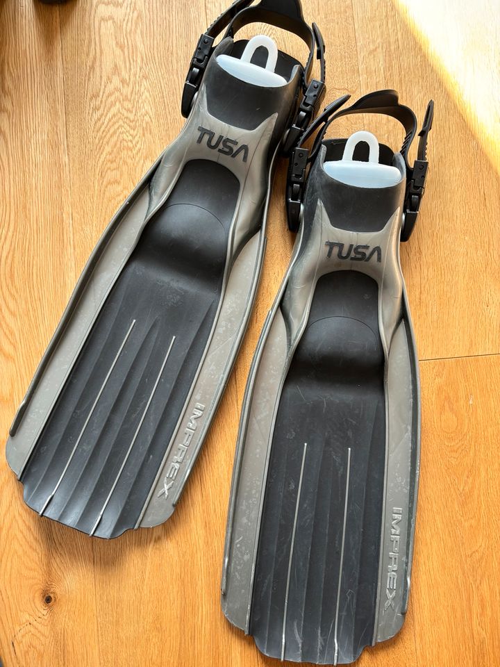 TUSA Imprex Fins XL Tauchflossen mit Neoprenschuhen Gr. 44/45 in Korschenbroich