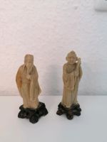 2 alte chinesische Figuren Mann Stein Speckstein China Gelehrter Frankfurt am Main - Eckenheim Vorschau