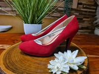 High Heels von Buffalo rot Pumps Gr. 41 sehr gepflegt Baden-Württemberg - Göppingen Vorschau