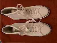 Joop Herren weißer Leder Sneaker Gr. 45 -  NEU Kr. München - Grasbrunn Vorschau