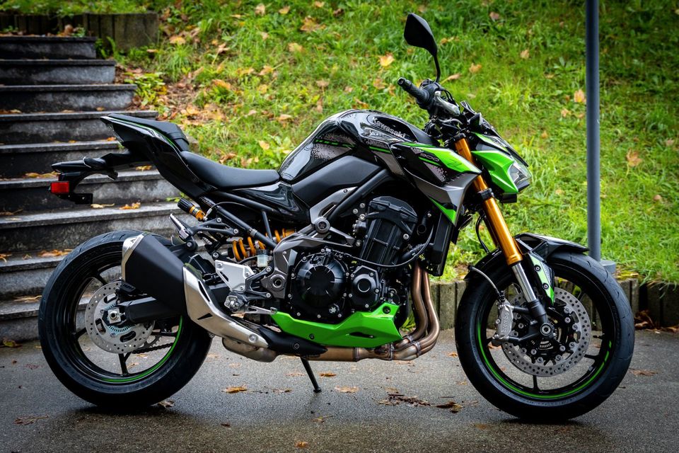 Kawasaki Z900 SE Motorrad Naked Bike NEU (4 Jahre Garantie) in Lörrach