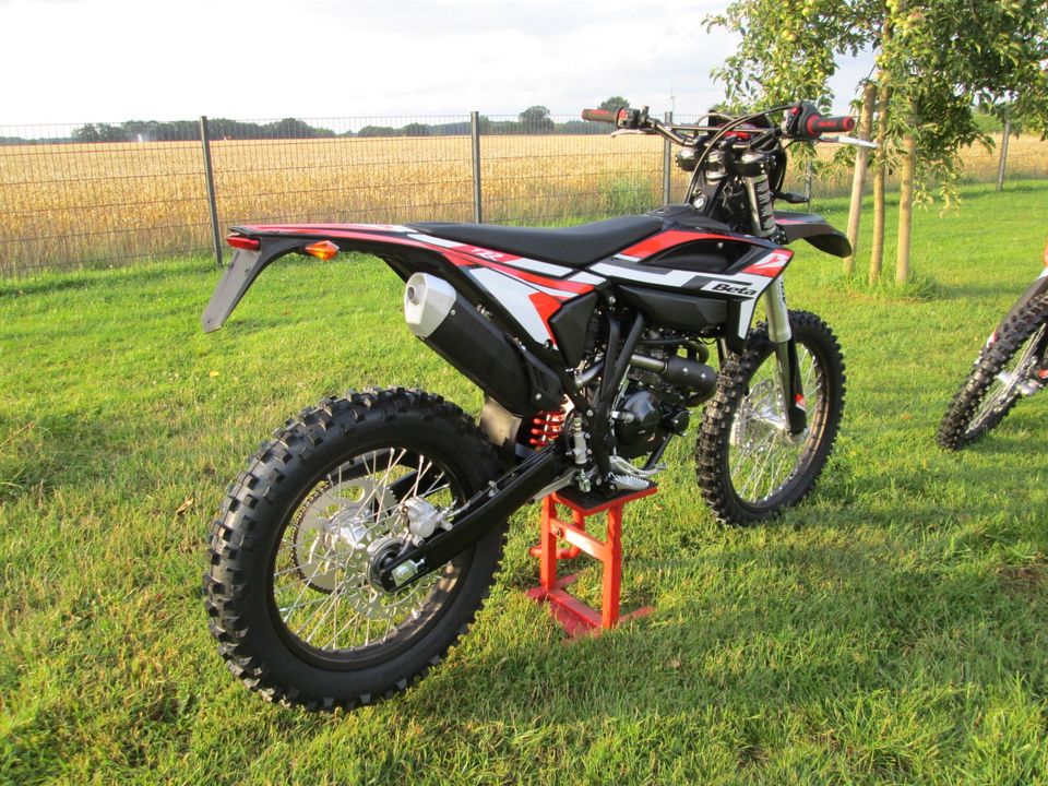 Beta RR 125 T MY 2023  Enduro schwarz neu  auch B196 lagernd in Appel