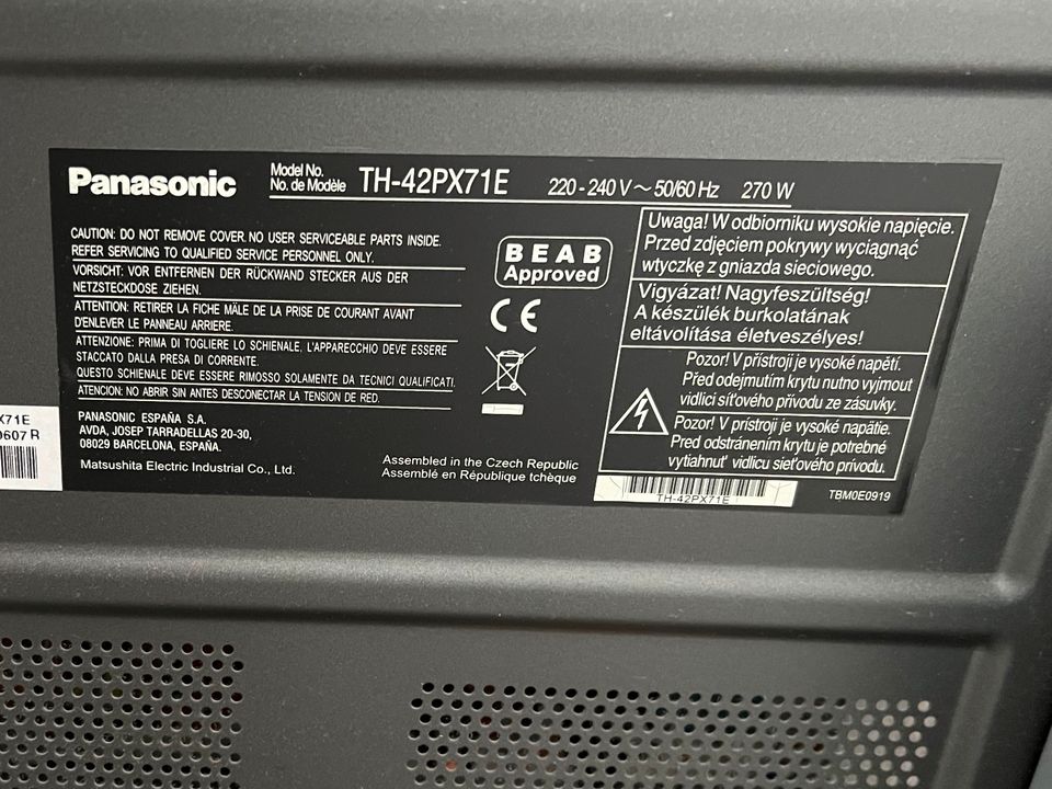 Panasonic Viera TH-42PX71E 106 cm (42 Zoll) Plasma TV in Nienberge