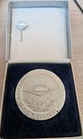 DDR Medaille Verdienstvoller Mitarbeiter im VEB Automobilwerk Eis Thüringen - Bischofroda Vorschau
