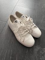 Adidas Nizza Sneaker | Weiß | guter Zustand Nordrhein-Westfalen - Marl Vorschau