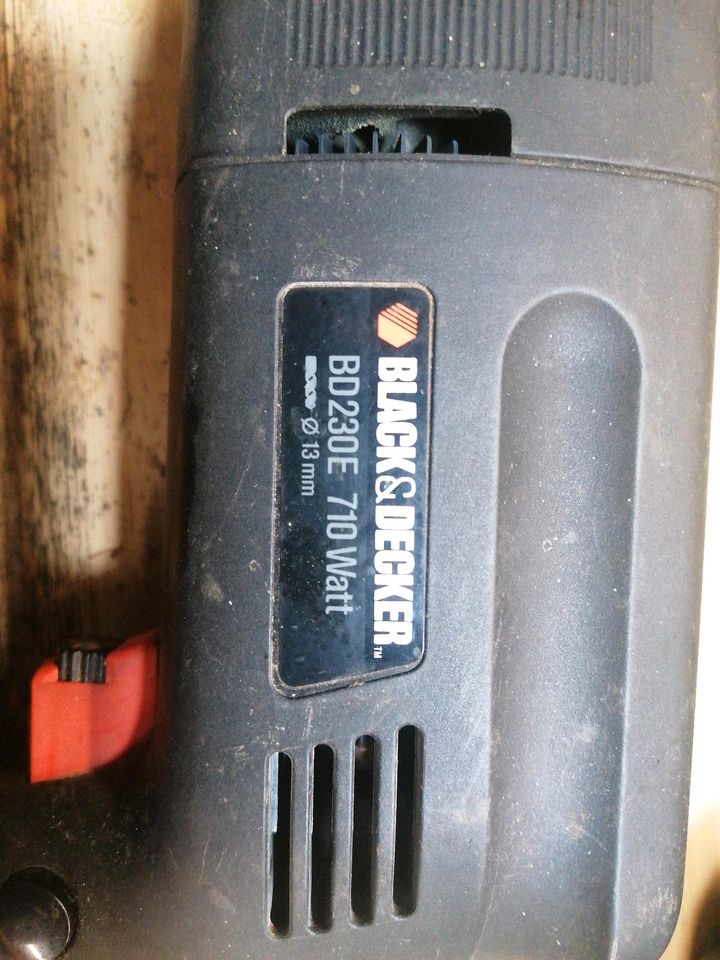 2 Black&Decker Bohrmaschinen 710 Watt 380Watt in Hartenstein