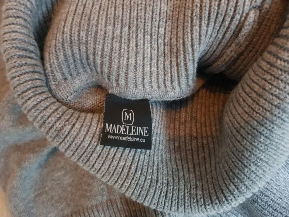 MADELEINE Woll- und Kaschmir Pullover grau in Neuss