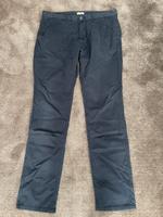 Esprit Herren-Chino  Classic Slim Fit Größe 33/34 Niedersachsen - Laatzen Vorschau