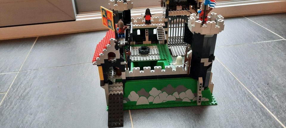 Lego System - Black Knight's Castle inkl. BA in Neunkirchen-Seelscheid