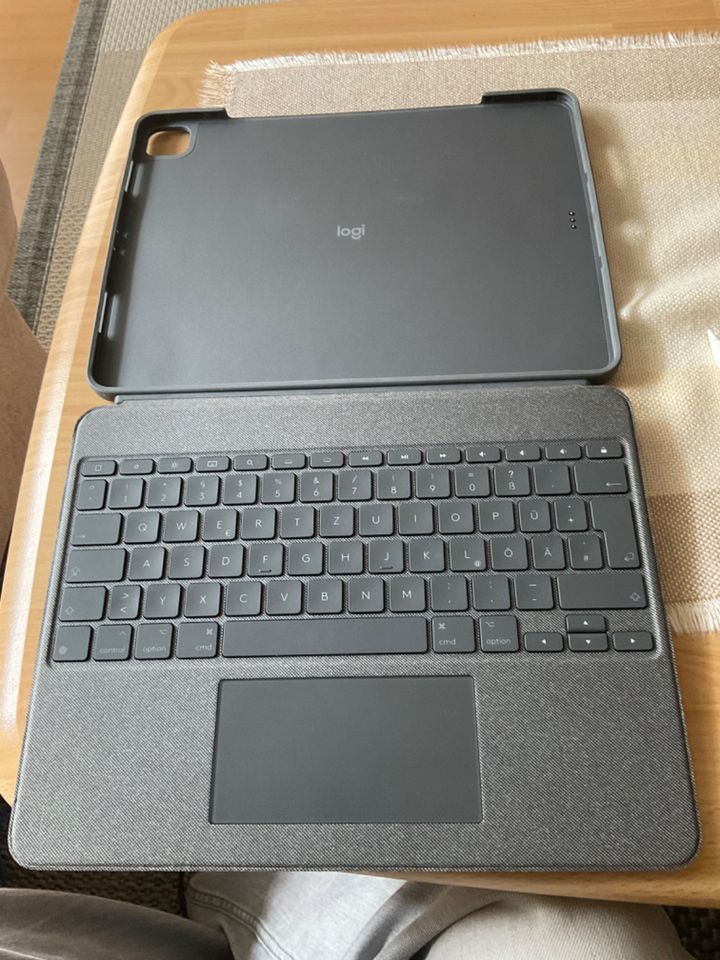 Logitech Combo Touch Tastatur-Case f. iPad Pro 12,9 Zoll 5./6.Gen in Chemnitz