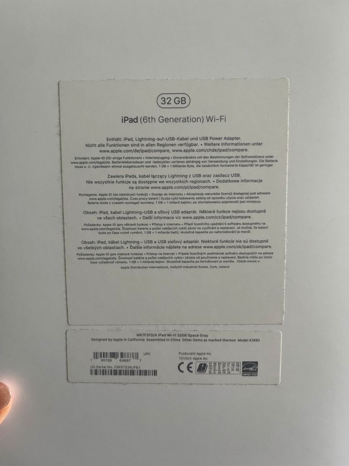 Apple iPad 6th Generation 2018 32 GB mit Apple Pencil in Hamburg