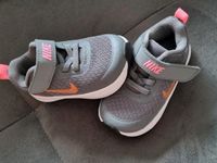 Nike Sneaker Gr. 21 -Neu- Nordrhein-Westfalen - Oberhausen Vorschau