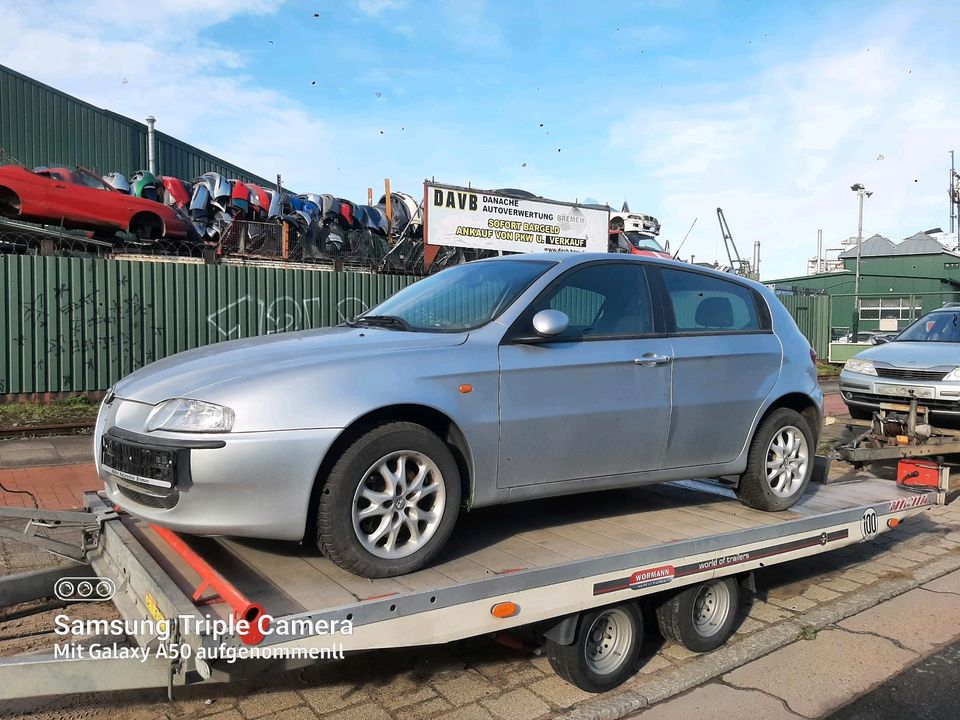 Alfa Romeo 147 /1,6 benzin  Schlachtfest/Ersatzteile Teile ab 10€ in Bremen