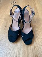 Sandalen Plateau schwarz Gr. 40 Anna Field Neustadt - Huckelriede Vorschau