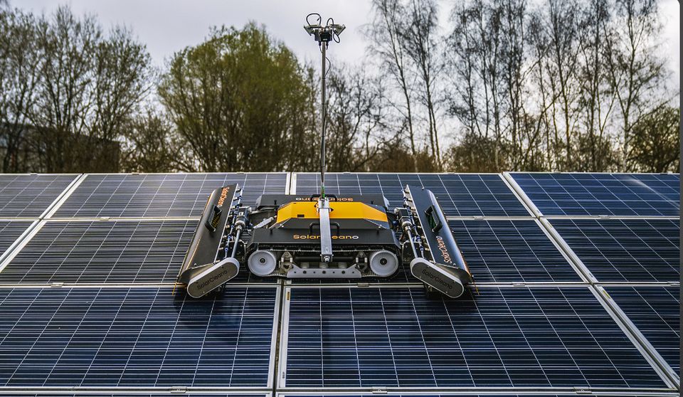 Reinigung von PV-Anlagen / Photovoltaikanlagen / Solaranlagen in Warendorf