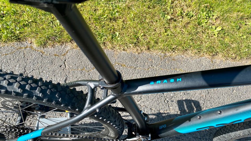 MTB Axess Brash, 29“, 46 cm, 24 Gänge in Recklinghausen