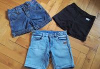 Lego Wear Shorts Jeansshorts 122, 128, 134 je 7 € Berlin - Steglitz Vorschau