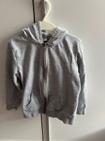 Manguun mini Sweatjacke Jacke Collegue Jacke Grösse 116 Nordrhein-Westfalen - Kevelaer Vorschau