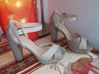 High Heels beige creme kroko croco Sandaletten Plateau sexy 38 Bremen - Neustadt Vorschau