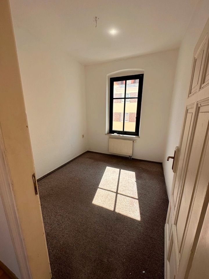 Singleapartment sucht Nachmieter - AB SOFORT Freiimfelder Str. 84 in Halle