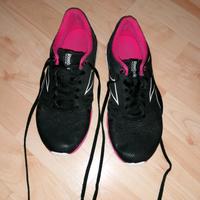 TURNSCHUHE REEBOK GR. 37,5 Niedersachsen - Garbsen Vorschau