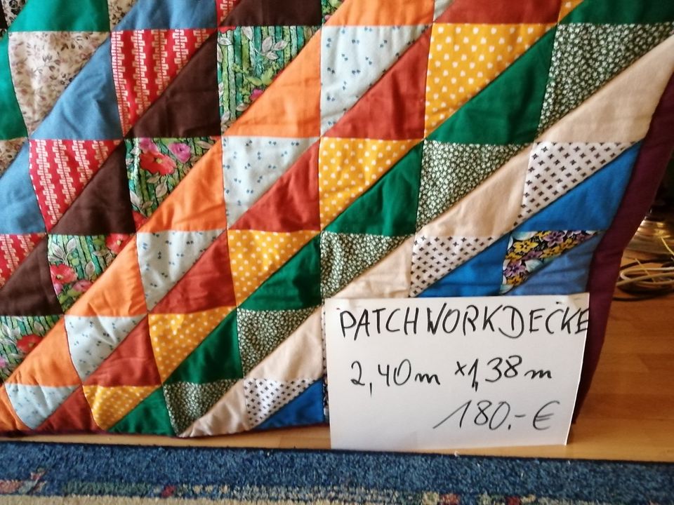 große Patchwork- Decke, Zugunsten von Hilfsorganisationen in Bad Homburg