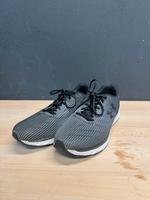 Under Armour Herren Laufschuhe Velocity gebraucht  Größe 45 Niedersachsen - Georgsmarienhütte Vorschau