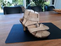 Hispanitas Made in Spain 41  Leder beige Schuhe Sandalen Nordrhein-Westfalen - Neuss Vorschau