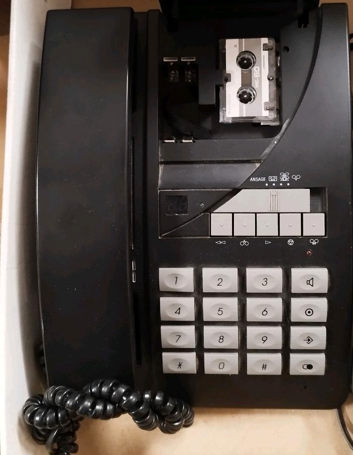 Telefon v 1990 in Lauchhammer