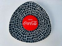 Alter Wandteller Kunststoff Coca Cola dreieckig Bayern - Waldbüttelbrunn Vorschau