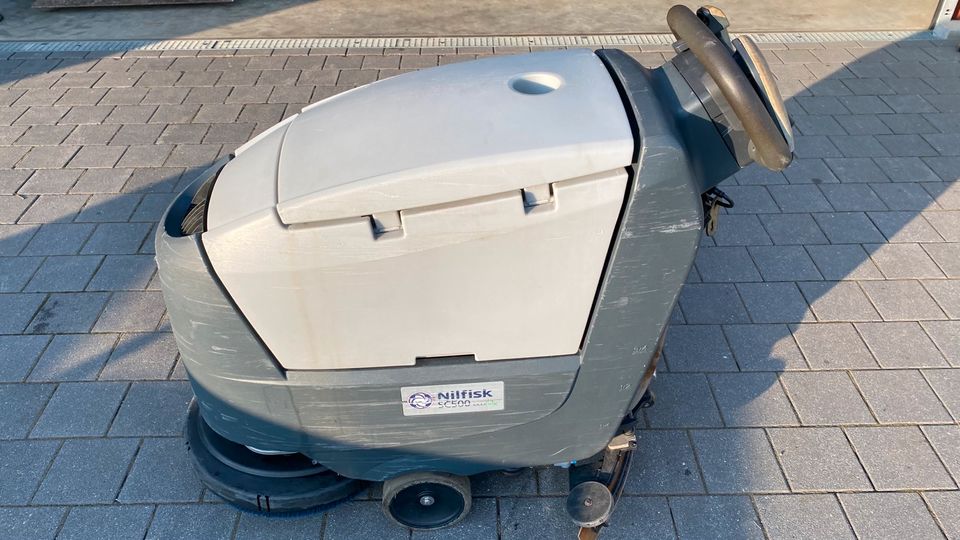 Nilfisk SC 500 Bodenscheuermaschine Bodenreinigungsmaschine in Bayern
